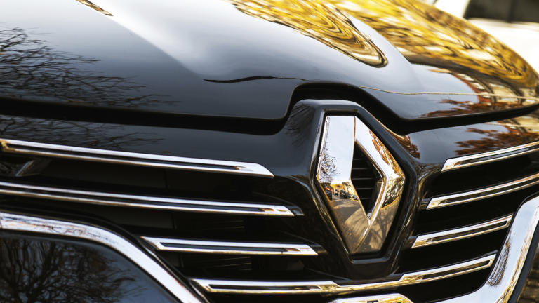 Френските власти прикрили важни детайли от разследването на Renault