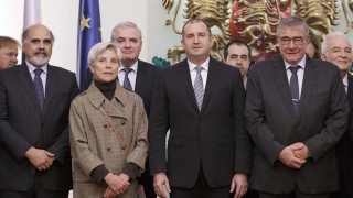 Българските учени подкрепени от държавата осъзнаха още преди десетилетия огромната