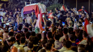 Продължават протестите в Ливан Демонстрациите избухнаха отново заради забавянето в