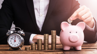 През 2022 г гражданите на ЕС са спестили средно 12 7