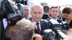 Радев: Войната в Украйна изтощава нашата икономическа система