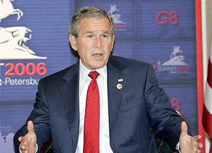 Джордж Буш вече е дядо