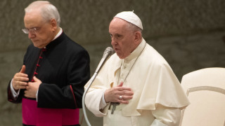 Папа Франциск отправи призив в сряда призовавайки хората да се