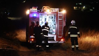 Мълния е причинила пожар в кравеферма в свищовското село Козловец