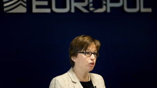Европол и САЩ обявиха за разбита кибербанда, откраднала милиони долари