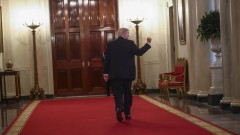 Тръмп: Много скоро ще отговорим на атаката срещу посолството ни в Рияд