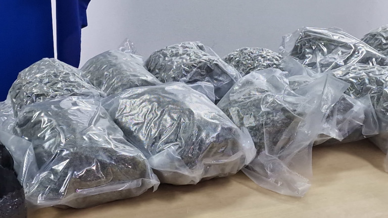 Митничари откриха над 46 кг марихуана в камион на ГКПП Кулата