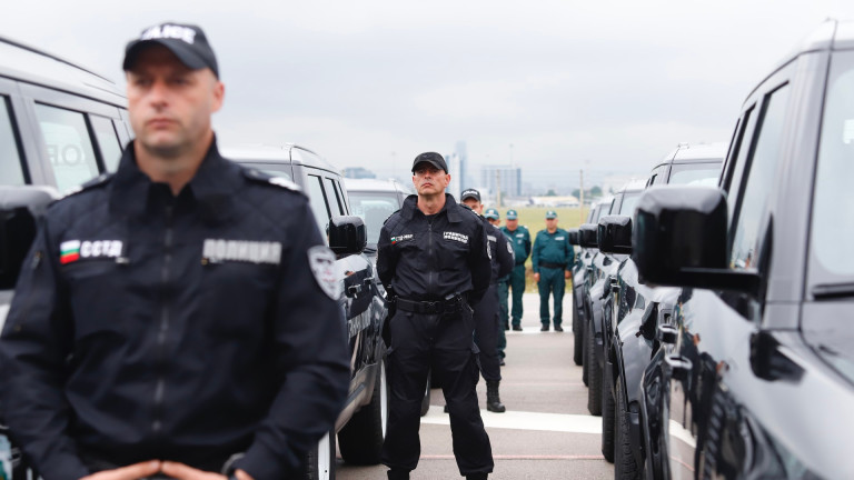 Главна дирекция Гранична полиция получи 40 нови високопроходими автомобила, съобщава