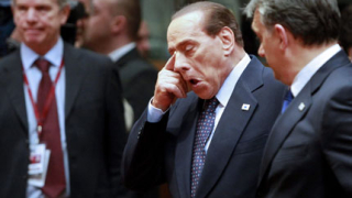 Саркози игнорирал Берлускони