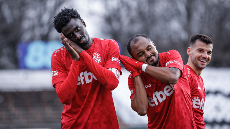 Изображение 744695