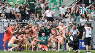 Полузащитникът на Вердер Бремен Бенямин Голер ще продължи кариерата си