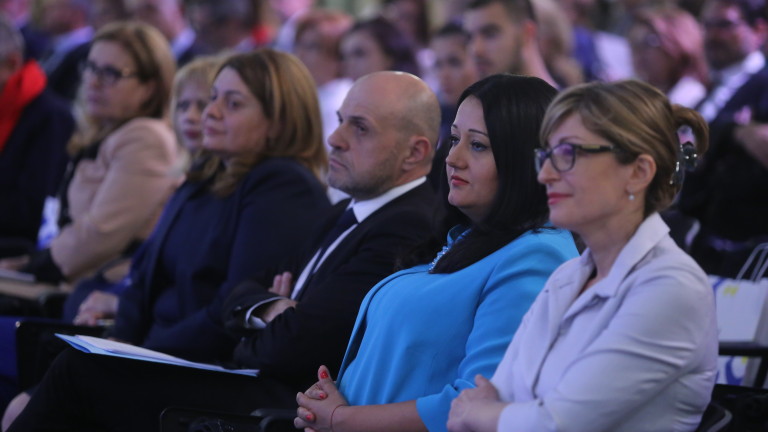 Над 36 хиляди делегати са посетили България по време на