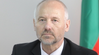 Страни които граничат с Русия с компактни групи руско малцинство на