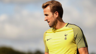 Лидерът на Тотнъм Хари Кейн предпочита отличията с Тотнъм пред личните