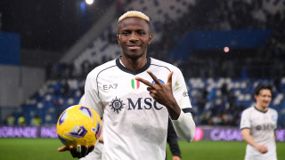 Спекулациите около бъдещето на Виктор Осимен в Наполи продължават като