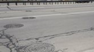 Сложна канализационна авария е възникнала в района на южното локално