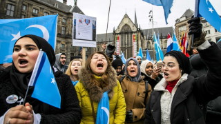 Властите в Китай извършват принудителни стерилизации на жени в очевидна