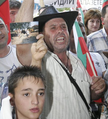 След Шипка, фермерите искат да блокират и Министерски съвет