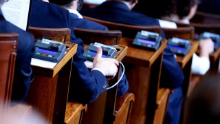 Депутатите приеха единодушно на първо четене законопроект за изменение и