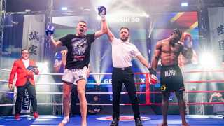 Първият Grand Prix шампион в категория 75 кг Жулиен
