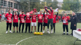 Даниел Моралес награди футболни таланти в Панагюрище