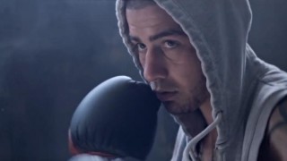 Мъж от Плевен се нуждае от 10 хиляди лева за