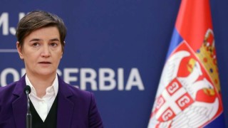 Председателят на сръбския парламент Ана Бърнабич обвини студентските организатори на