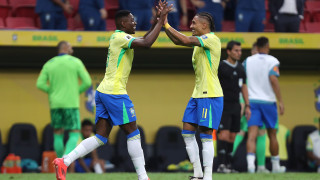 Капитанът на Барселона Рафиня който вкара един от головете при