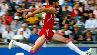 Момчил Караилиев остана само на 9 сантиметра от класирането на