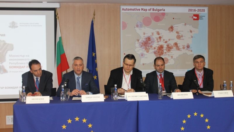 13 хиляди души работят в българската автомобилна индустрия