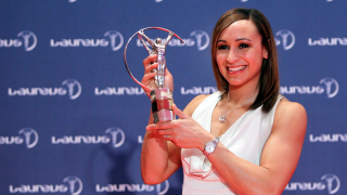 Британката Джесика Енис Хил приключи със спортната си кариера през миналата