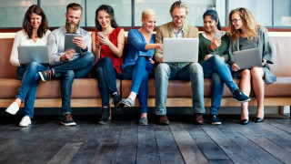 Конкуренцията между пазарните участници в телекомуникационния сектор е силна Това