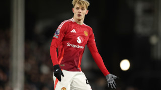 Манчестър Юнайтед няма намерение да предлага младия халф Тоби Колиър