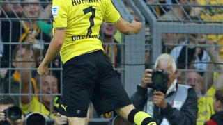 Дортмунд се разделя с атакуващ полузащитник