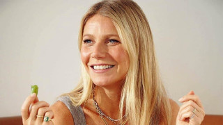 Вече определено знаем че Гуинет Полтроу не е от срамежливите