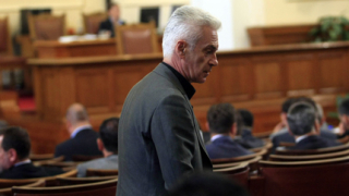 Атака иска мораториум върху цената на тока