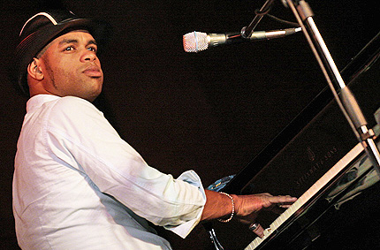 Афро инвазията на Jazz + продължава