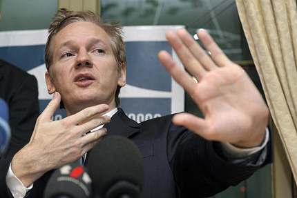 Асанж  основава политическа партия Wikileaks