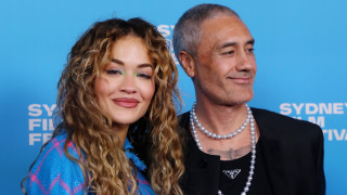 Знаем че Рита Ора и Тайка Уайтити са заедно от