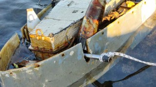 Специализиран екип от Военноморска база Бургас от състава на