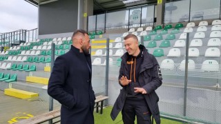 Португалската футболна звезда Бето пристигна в Пазарджик по покана на