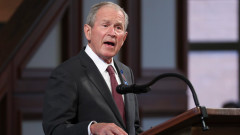 Джордж Буш заклейми бруталната инвазия на Путин в... Ирак