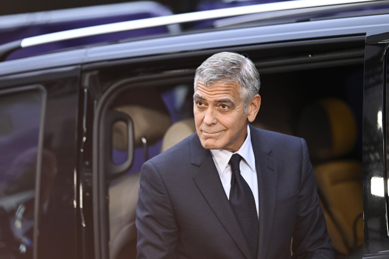 Джордж Клуни не се тормози от остаряването