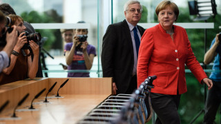 Германският канцлер Ангела Меркел приветства поканата на Доналд Тръмп за