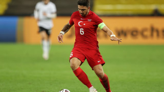 Турският национал Озан Туфан изигра силен мач и вкара един
