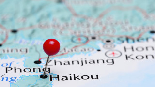 Някои от жителите на един крайбрежен град в Китай ще