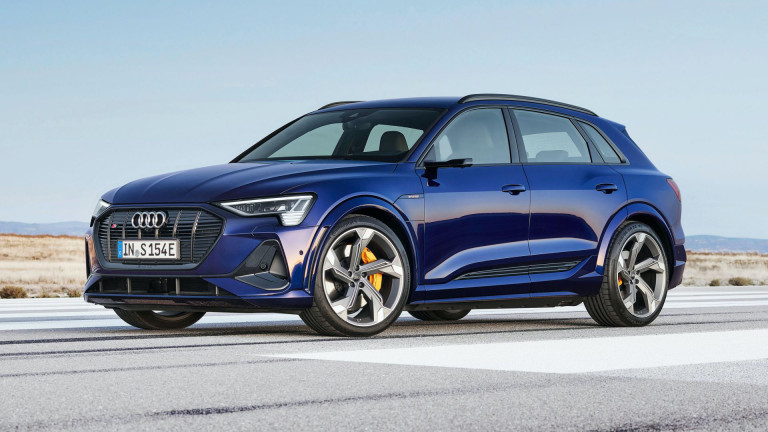 По-рано през годината Audi показа обновената версия на своя първи