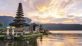 Представете си че пътуване до Бали ви струва колкото да