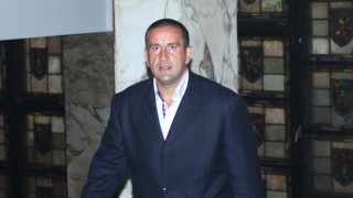 В Президентството има някакъв оголен нерв и неговият край води