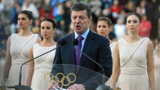 Гей-олимпийци, моля ви, не докосвайте децата, призова Русия